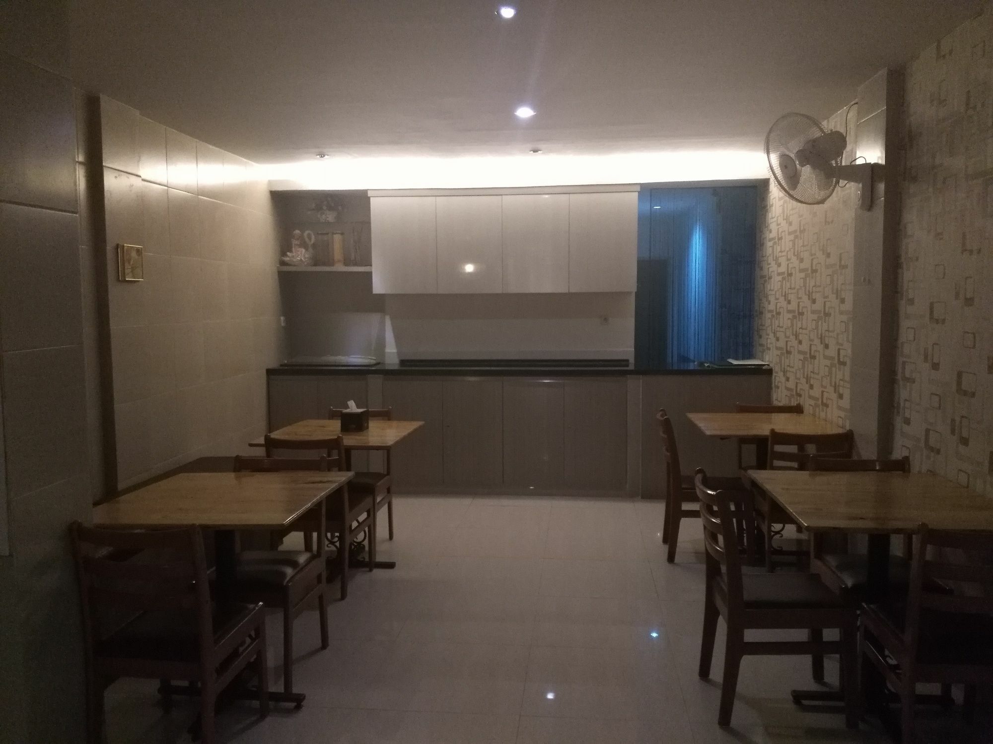 Permata Inn Медан Экстерьер фото